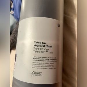Lululemon Yoga Matt (BRAND NEW)